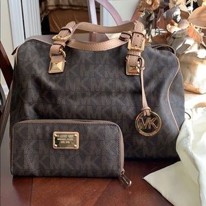 Michael Kors purse and wallet